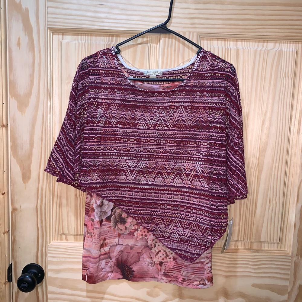 NWT Energe sleeveless crochet cape overlay shirt size S